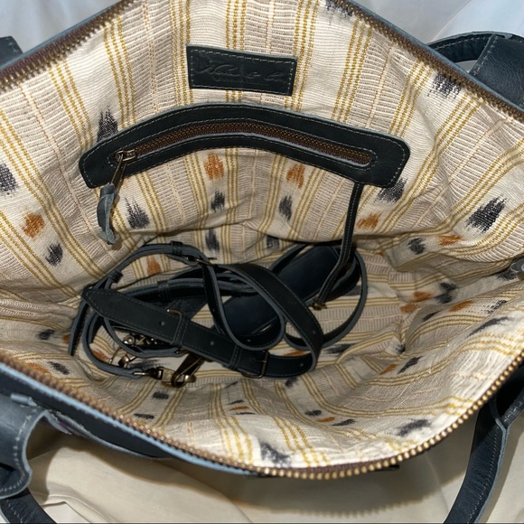 Nena and Co. H&S Womanhood TPB full size - Picture 7 of 10